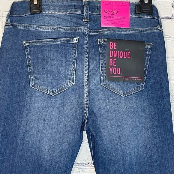 Celebrity Pink Mid Rise Skinny Ankle Jeans - Picture 3 of 6